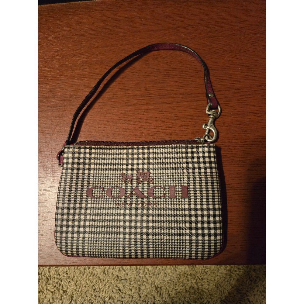Coach New York Plaid Wristlet Black White Purple Glen Check Coated Canvas Pouch